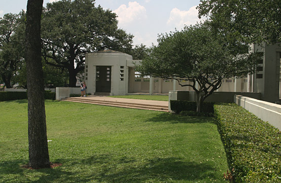 dallas-knoll